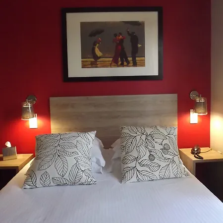 Le Petit Castel 3* أنتيب