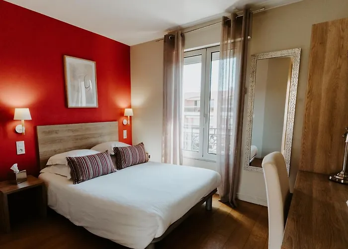 Le Petit Castel 3* Antibes