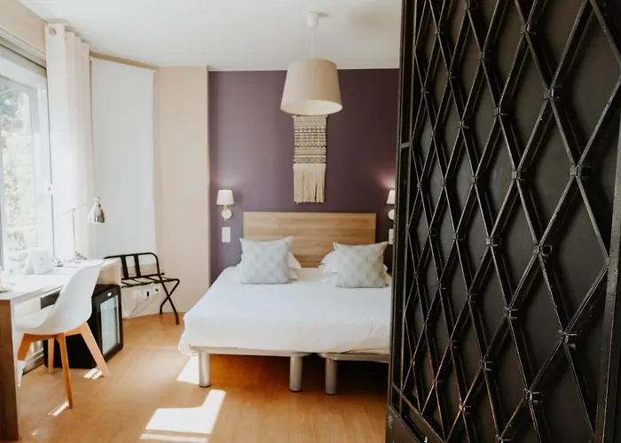 Hotel Le Petit Castel