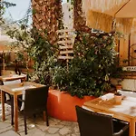 Hotel Le Petit Castel