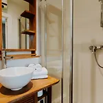 Le Petit Castel Hotel