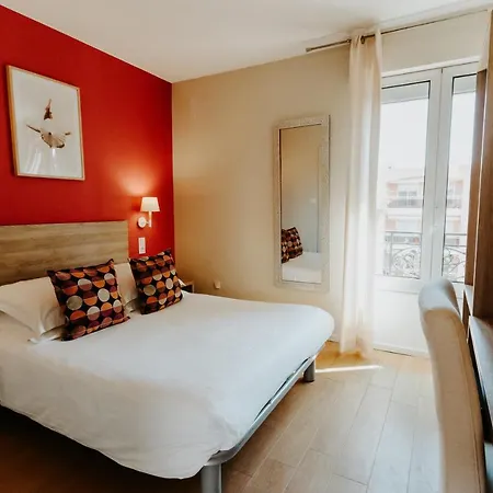 Le Petit Castel 3* Antibes