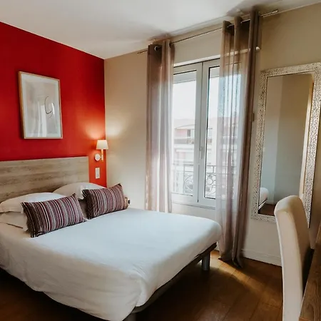 Le Petit Castel 3* Antibes