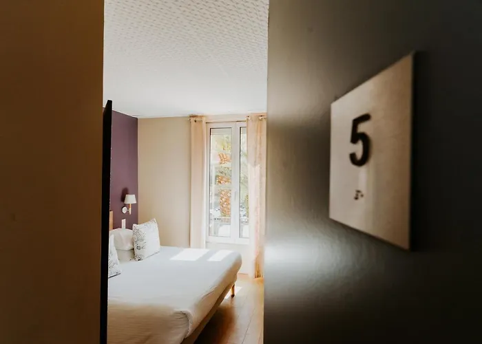 Le Petit Castel 3* Antibes