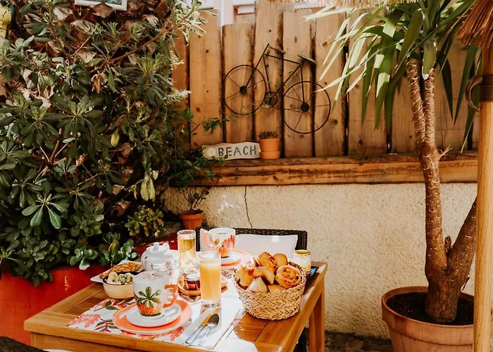 Le Petit Castel Hotel Antibes