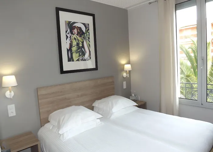 Le Petit Castel Hotel Antibes