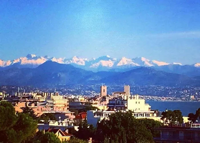 Le Petit Castel Hotel Antibes